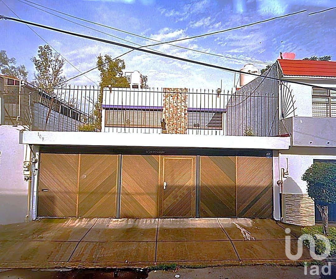 Casa en venta CDMX Col. Espartaco recién remodelada