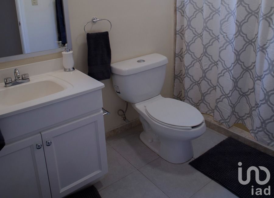 RENTA DE DEPARTAMENTO EQUIPADO EN PRIVADA CON AMENIDADES