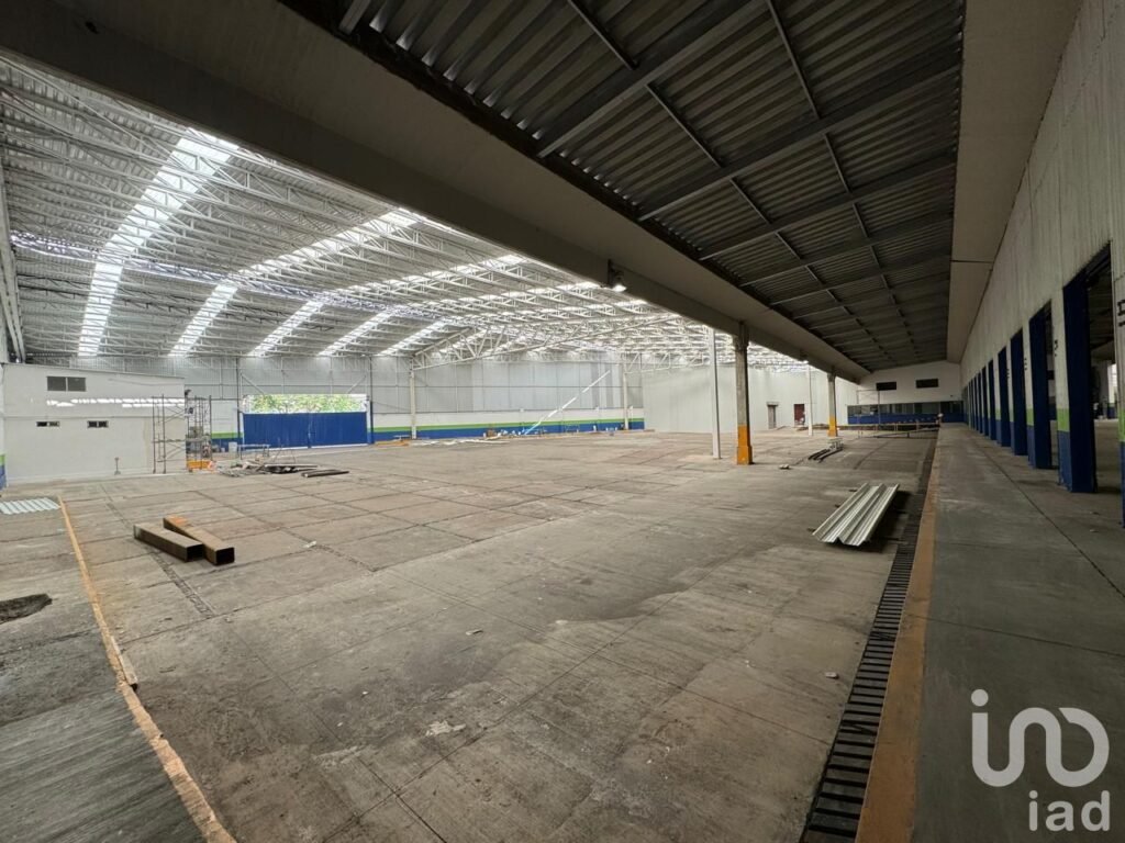 Bodega renta Colonia barrienetos tlalnepantla estado de mexico