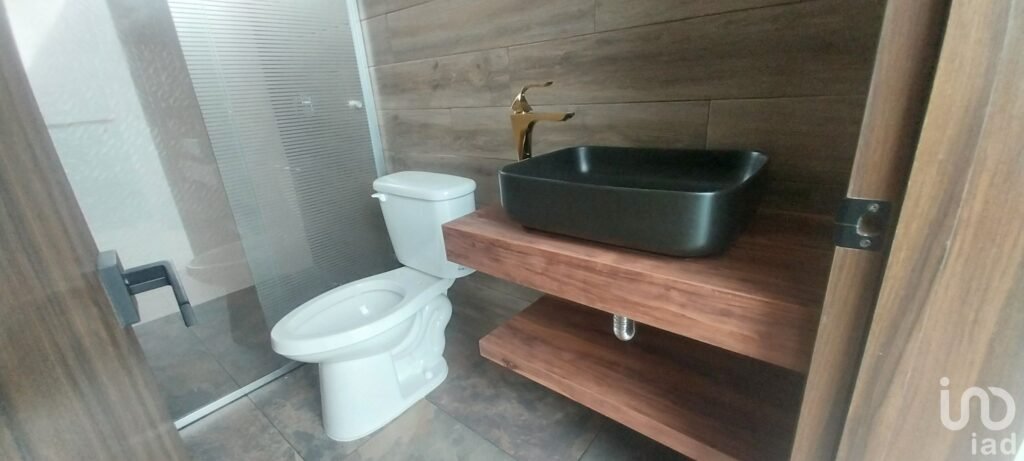 Se vende casa muy amplia con excelentes acabados en Privada Zuria, Pachuca, Hidalgo