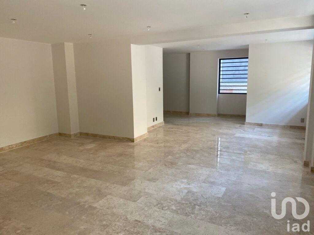 Departamento en Venta muy amplio en Lomas de Chapultepec, Ciudad de México