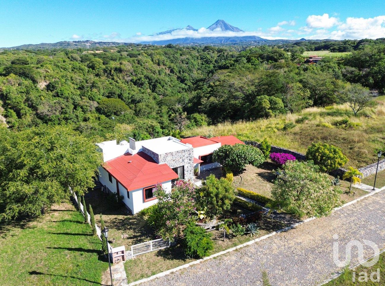 SE VENDE RESIDENCIAL ESTILO CAMPESTRE EN COMALA, COLIMA, MEXICO SE VENDE RESIDENCIAL ESTILO CAMPESTRE EN COMALA, COLIMA, MEXICO