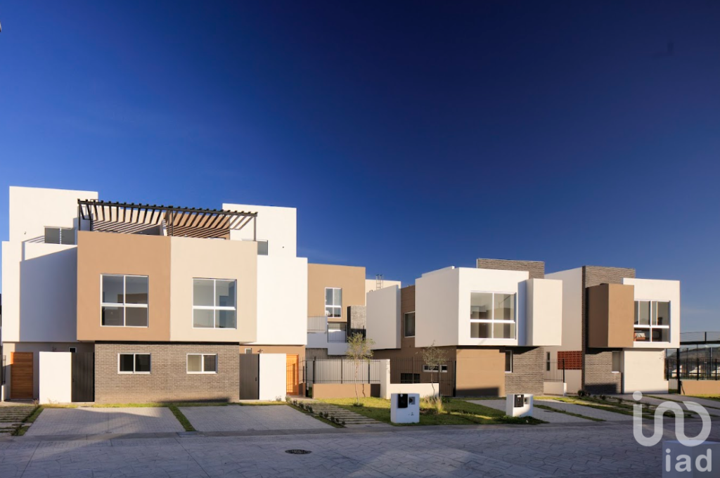 CASA EN VENTA EN COLINAS DE SAN ISIDRO, ZAPOPAN,JAL