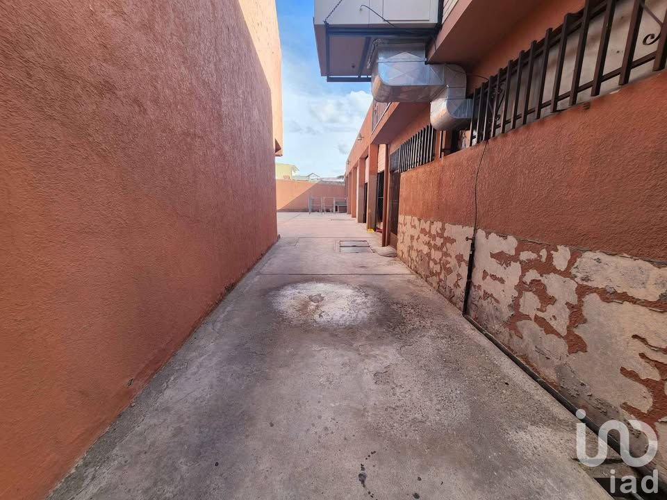 RENTO BODEGA ENTRE HERMANOS ESCOBAR Y LOPEZ MATEOS