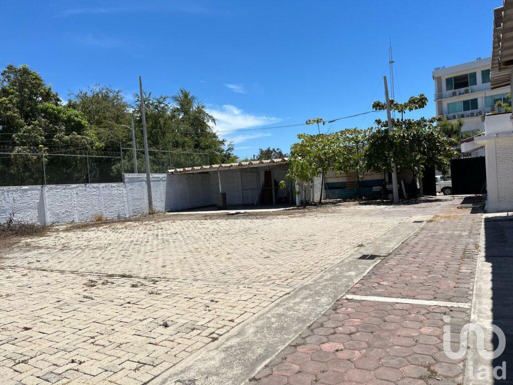 Se renta Bodega en Manzanillo, Colima
