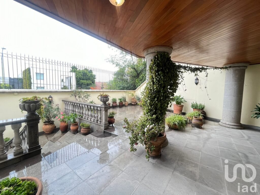 Se vende hermosa casa en Sierra Vertientes  en las Lomas  de Chapultepec