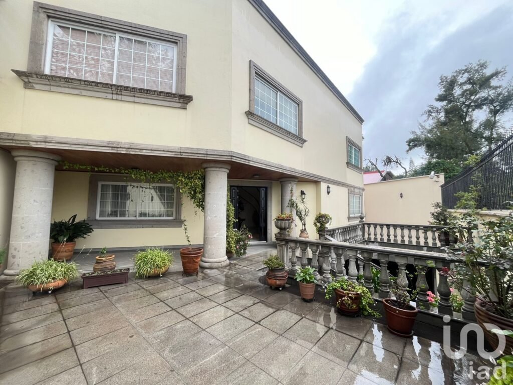 Se vende hermosa casa en Sierra Vertientes  en las Lomas  de Chapultepec