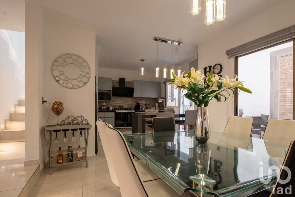 HERMOSA CASA EN VENTA O RENTA  EN TEZOYUCA, MORELOS