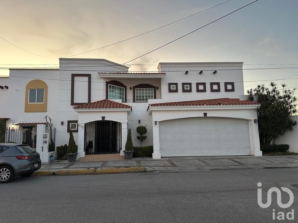 CASA EN VENTA FRACCIONAMIENTO EL TOREO MAZATLÁN SINALOA - 2156215 casas en venta casa en venta fraccionamiento el toreo mazatlan sinaloa 245731