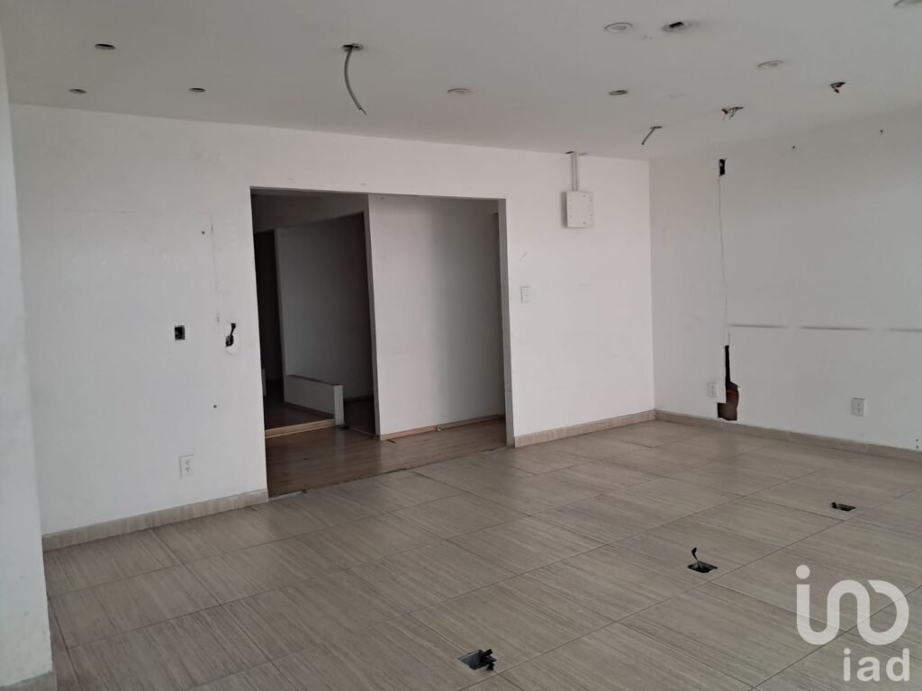 Se Renta Local Comercial en Benito Juárez.