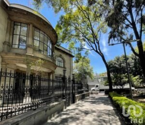 RENTA DE CASA – (OFICINA, RESTAURANTE, BANCOS ETC.) COLONIA DEL VALLE INSURGENTES Y ANGEL URRAZA