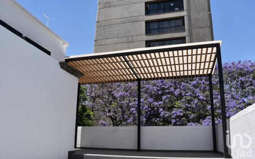 RENTA DE CASA - (OFICINA, RESTAURANTE, BANCOS ETC.) COLONIA DEL VALLE INSURGENTES Y ANGEL URRAZA