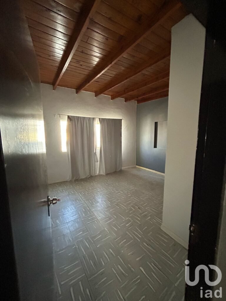 Amplia Casa en Venta en Chihuahua en Col. Panamericana