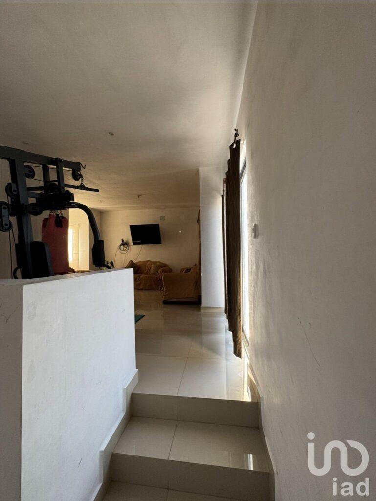 Casa en Venta con Terreno Incluido en Cerradas de Rinconada, Apodaca N.L.