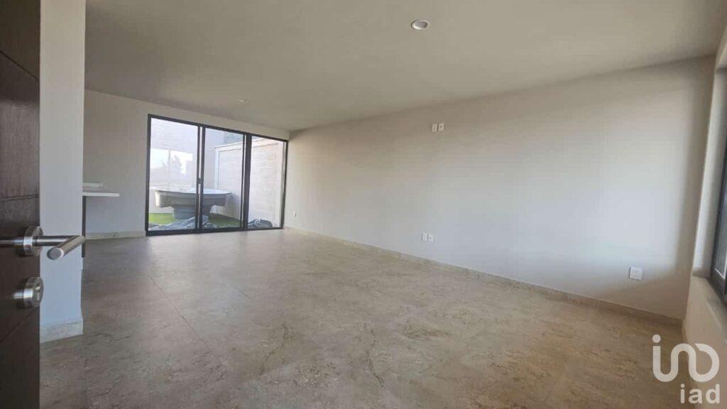 URQUIJO Irrigación y colegios, zona Liverpool, alberca, Gym,