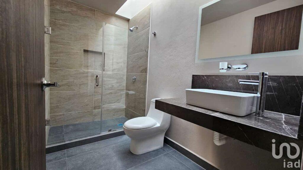 URQUIJO Irrigación y colegios, zona Liverpool, alberca, Gym,