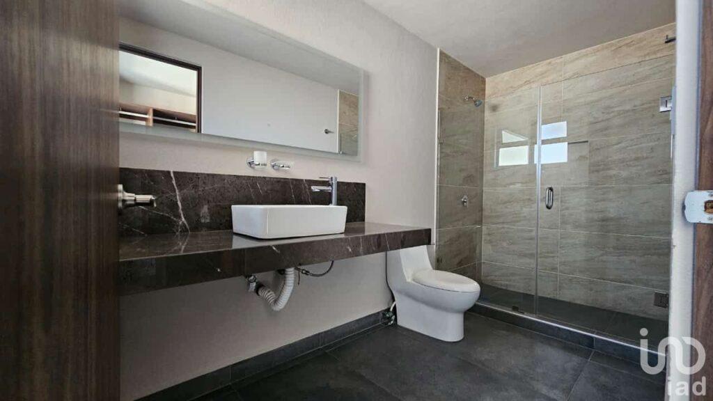 URQUIJO Irrigación y colegios, zona Liverpool, alberca, Gym,