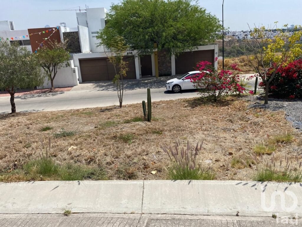 TERRENO EN VENTA REAL DE JURIQUILLA TAMUL 1 - 2158115 terreno en venta terreno en venta real de juriquilla tamul 1 248270