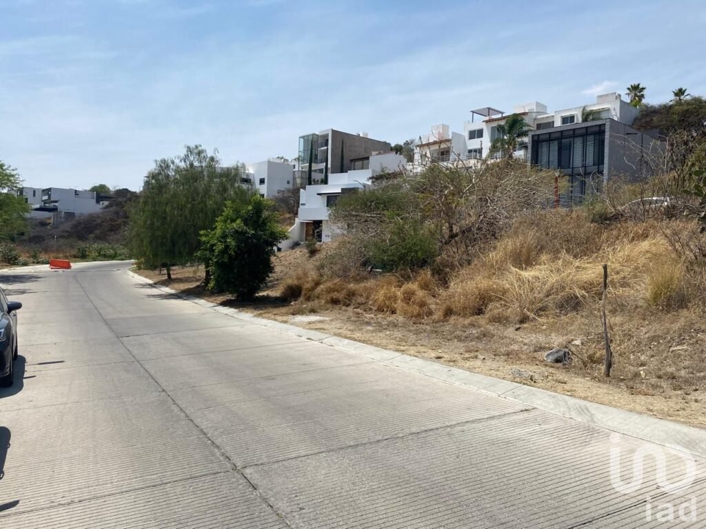 TERRENO EN VENTA REAL DE JURIQUILLA TAMUL 2