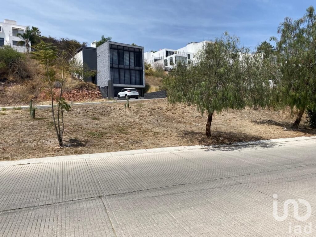 TERRENO EN VENTA REAL DE JURIQUILLA TAMUL 4