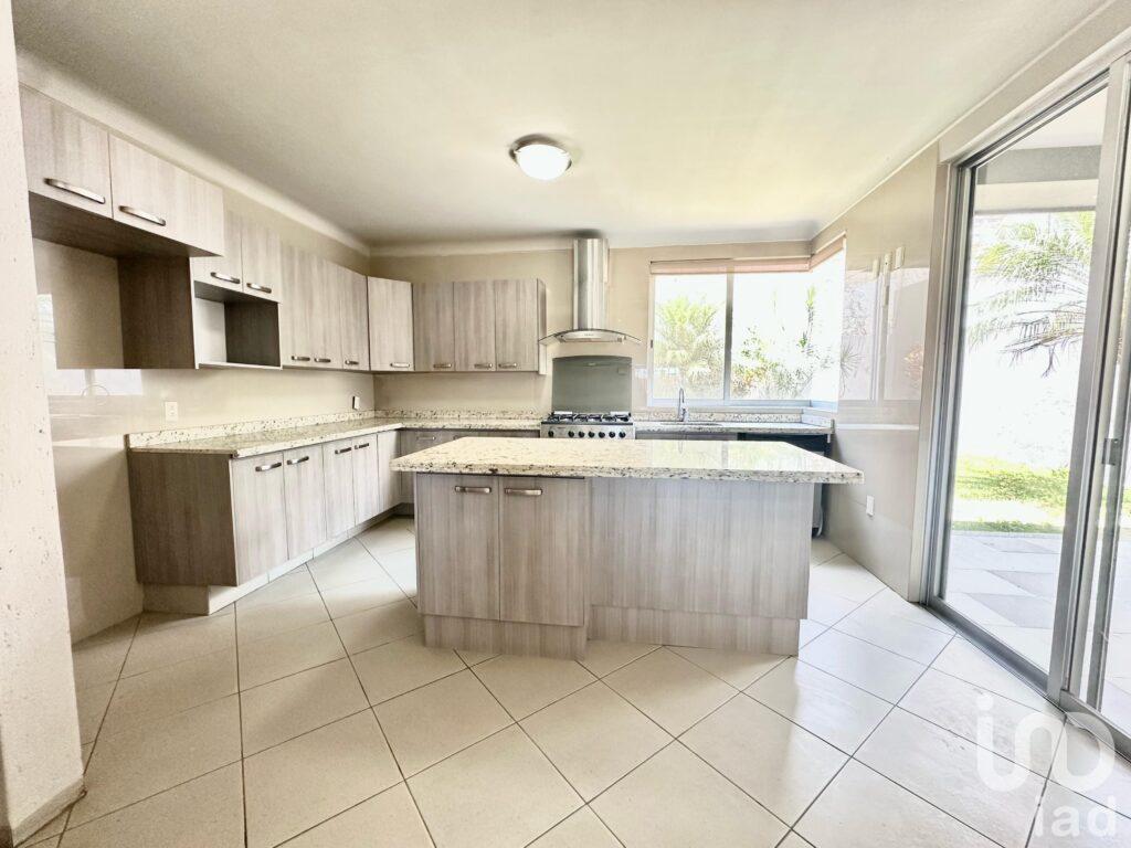 Casa en Venta en Loma Real, al Norte de Cuernavaca