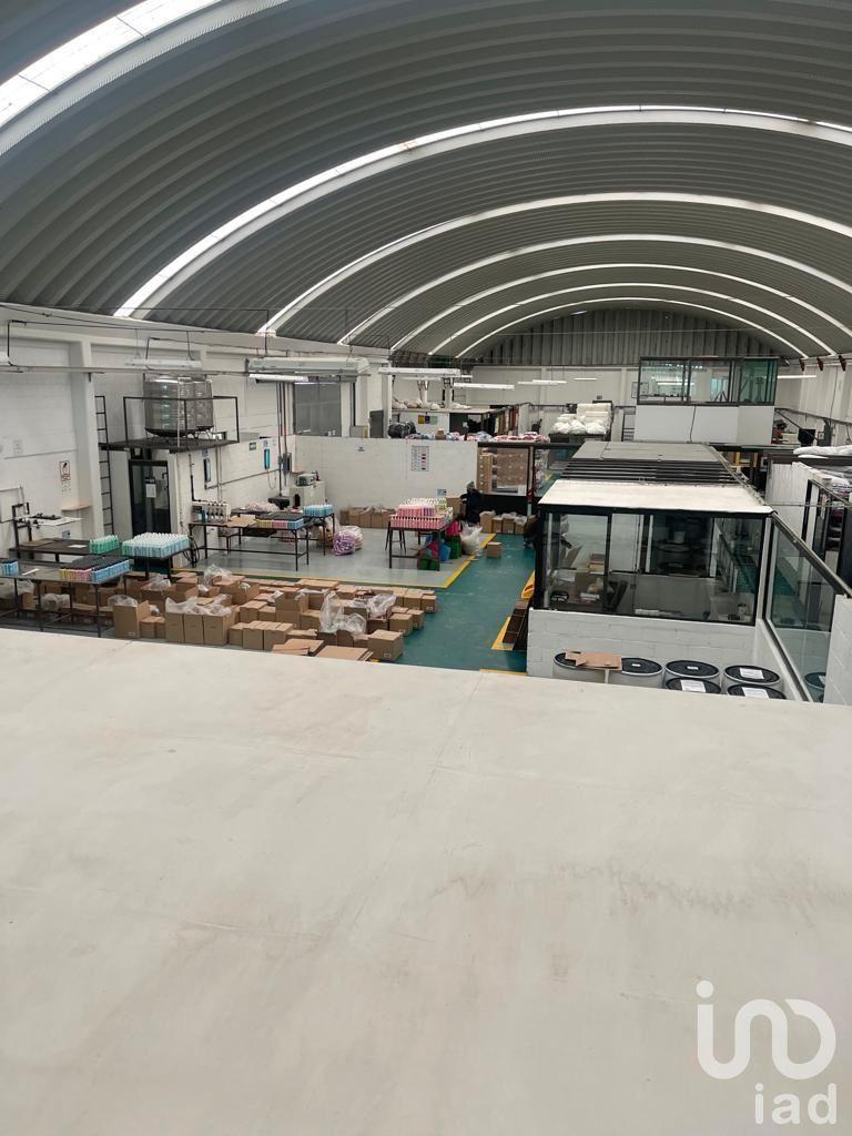 REMATE de Bodega en Venta en Col. San Nicolás Peralta