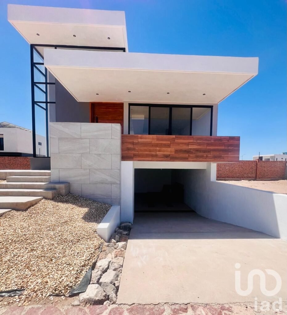 CASA NUEVA EN VENTA ALTOZANO  EN CIUDAD JUAREZ, CHIHUAHUA