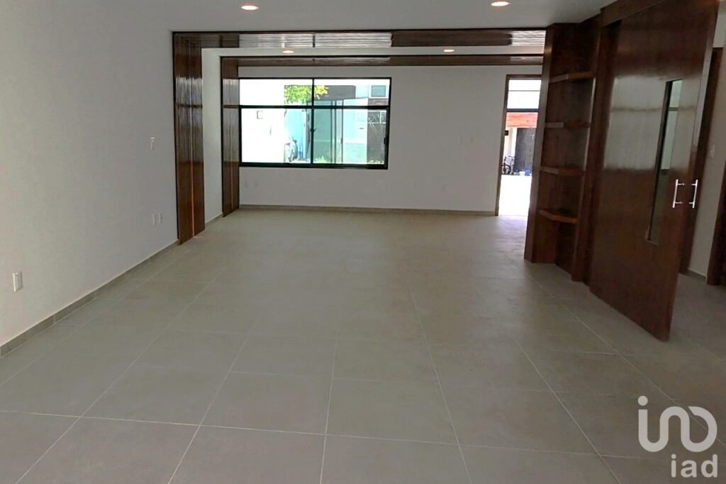 Casa en Venta en Lomas de Angelópolis con 2 Terrazas a 7 minutos de Barrio Cascatta