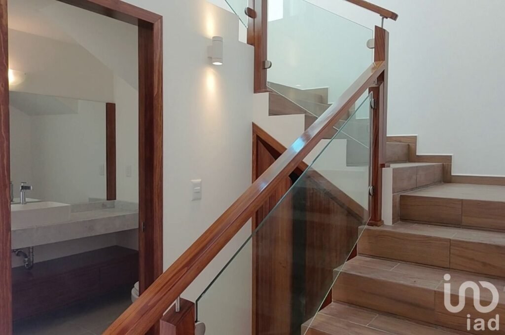 Casa en Venta en Lomas de Angelópolis con 2 Terrazas a 7 minutos de Barrio Cascatta