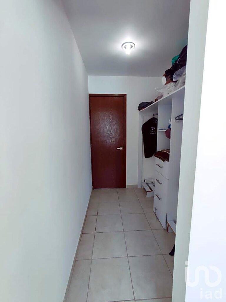 INVIERTE EN TU FELICIDAD: CASA CON GRAN POTENCIAL EN YAUTEPEC