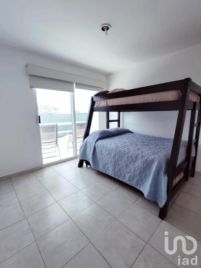 INVIERTE EN TU FELICIDAD: CASA CON GRAN POTENCIAL EN YAUTEPEC