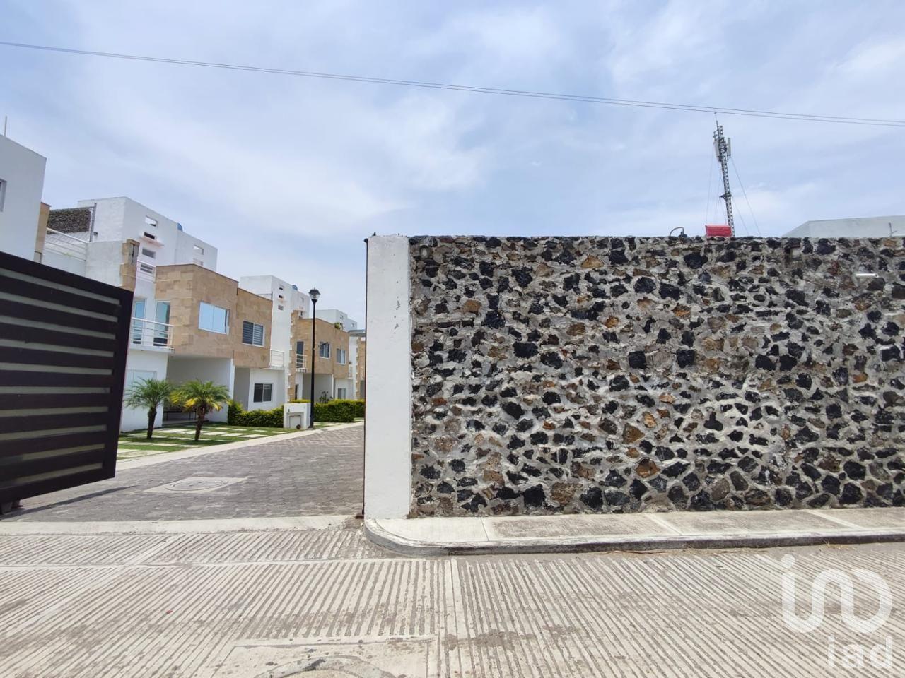 INVIERTE EN TU FELICIDAD: CASA CON GRAN POTENCIAL EN YAUTEPEC