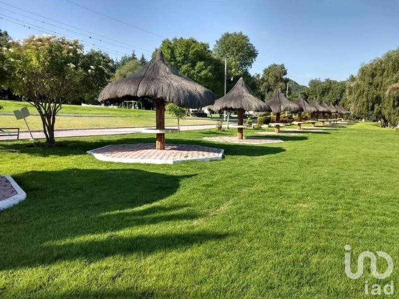 "TERRENO CON SERVICIOS Y FÁCIL ACCESO EN TEPEJI DEL RÍO"