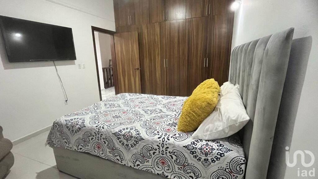 Casa en Renta... Lomas de Mazatlan a una cuadra de Zona Dorada