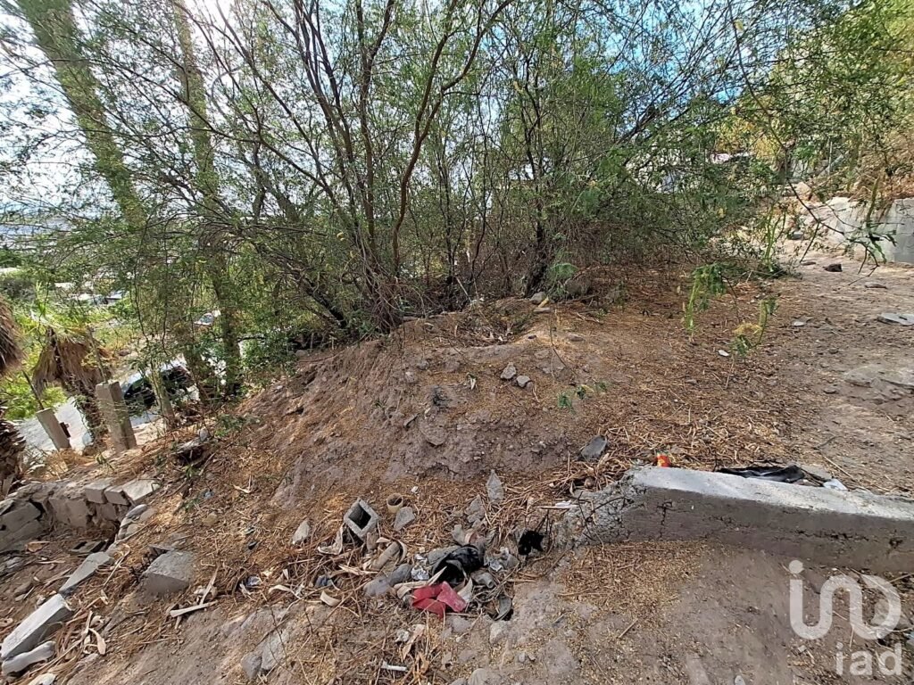 TERRENO EN VENTA EN COLINA DE LA CRUZ