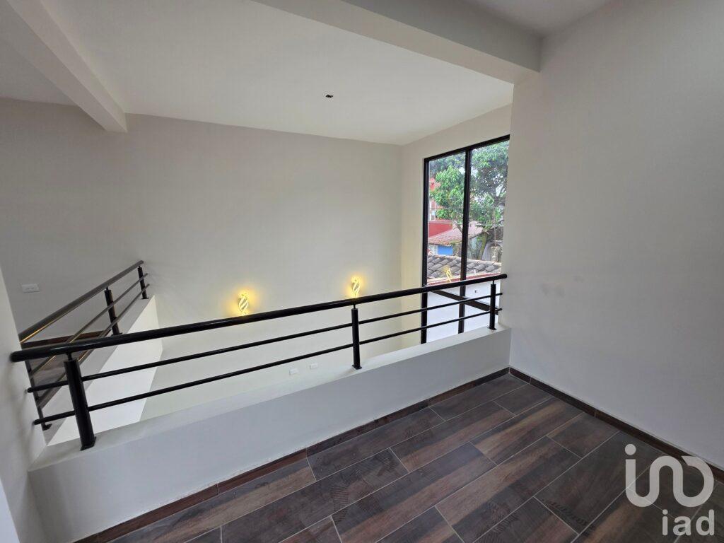 Venta de casa en Fraccionamiento la Herradura en Coatepec.