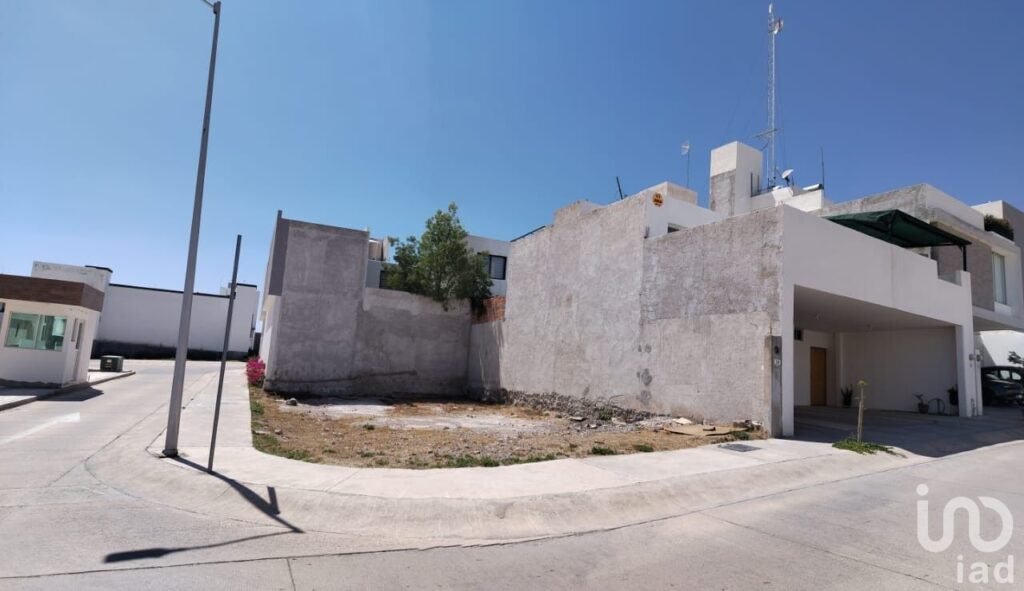 TERRENO RESIDENCIAL EN VENTA - FORJA REAL, MEXQUITIC DE CARMONA, SLP.