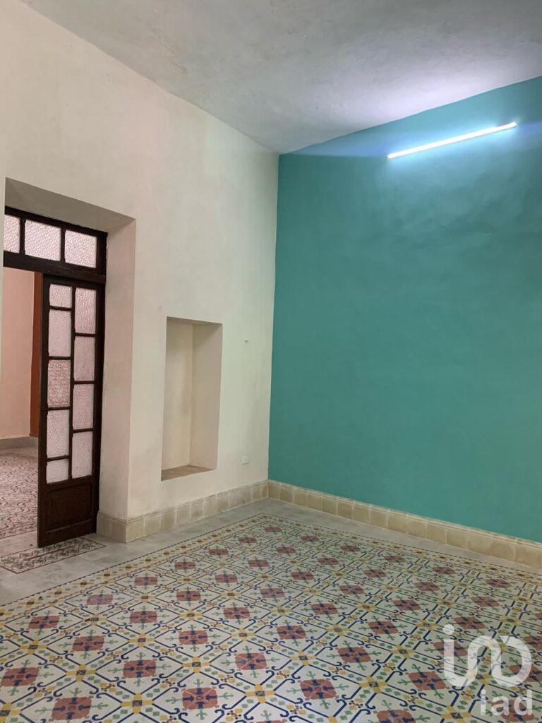 CASA EN VENTA PARA REMODELAR EN CENTRO DE MÉRIDA, YUCATÁN, ZONA SANTA ANA