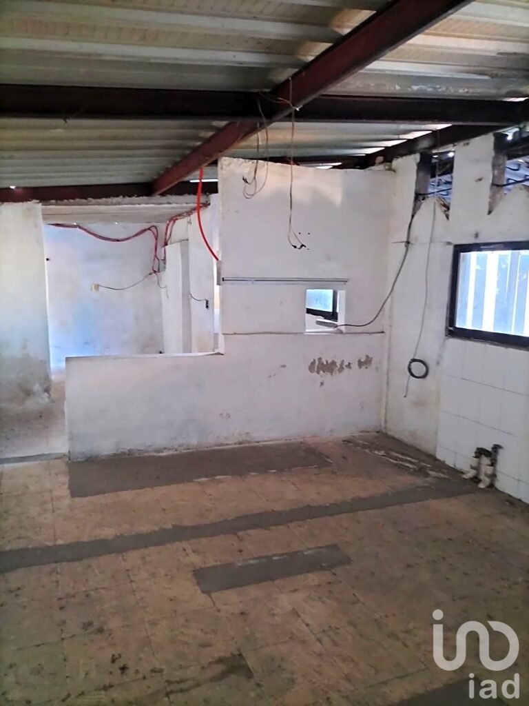 VENTA LOCAL PARA NEGOCIO, OFICINAS O DEPARTAMENTOS, EN MÉRIDA, YUCATÁN, ZONA PONIENTE
