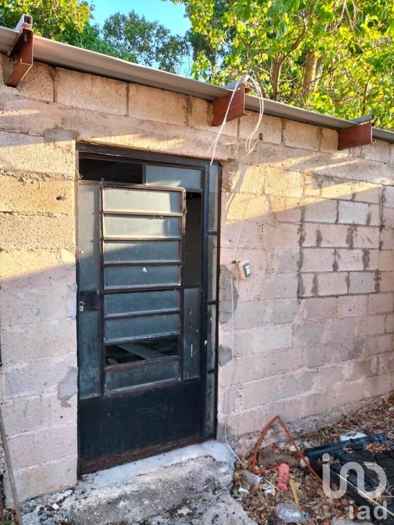 VENTA LOCAL PARA NEGOCIO, OFICINAS O DEPARTAMENTOS, EN MÉRIDA, YUCATÁN, ZONA PONIENTE