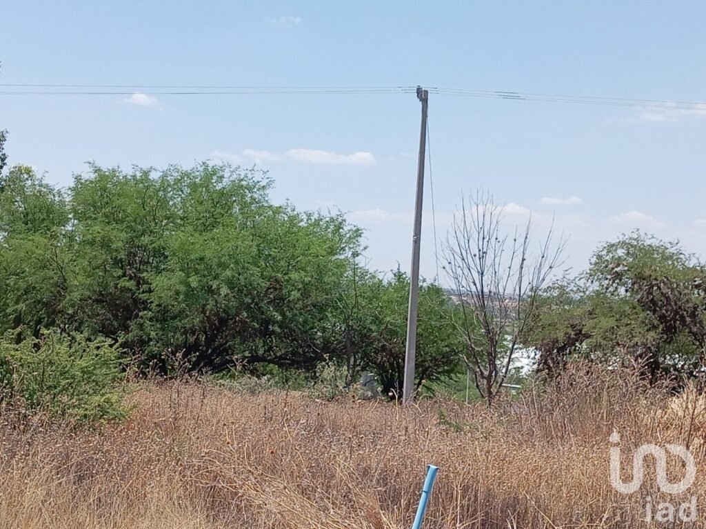 VENTA TERRENO EN RESIDENCIAL ENCINOS