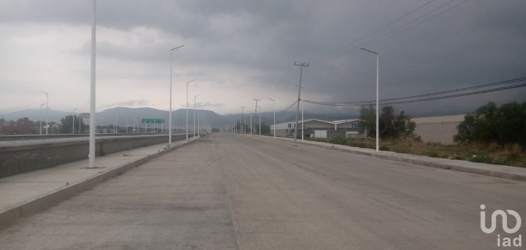 Se vende terreno en esquina en avenida Rio de las Avenidas, Pachuca, Hidalgo