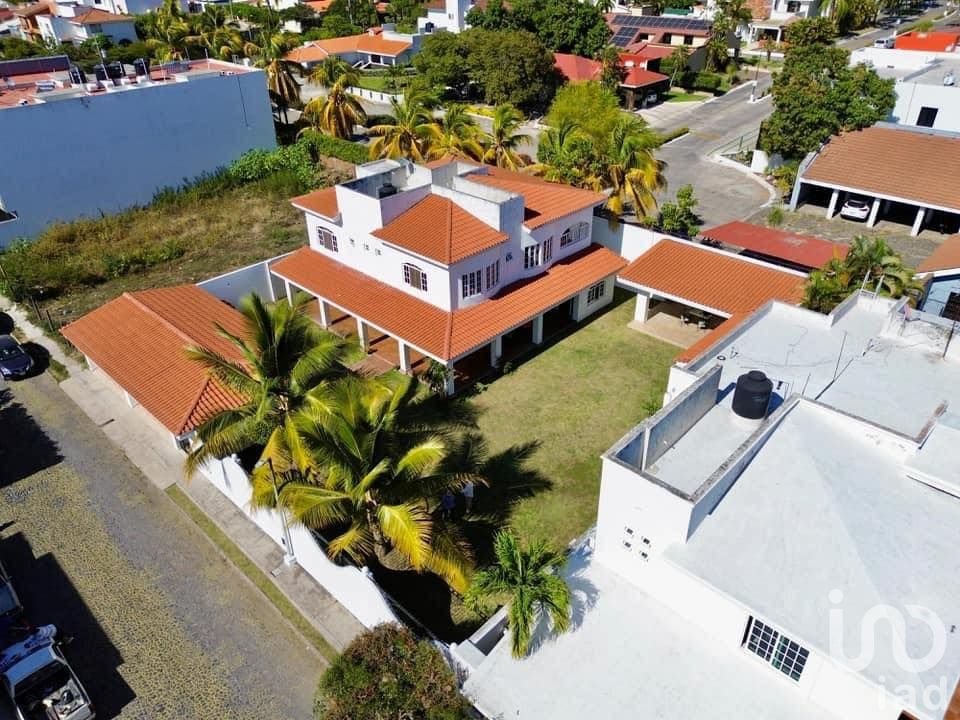 SE VENDE RESIDENCIA EN COLIMA, MEXICO