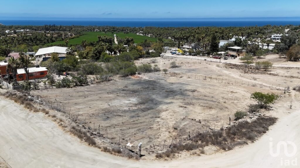 Terreno en Todos Santos ubicado en zona centrica. $3,000 mt2 - 2163770 terreno en venta terreno en todos santos ubicado en zona centrica 3000 mt2 249240