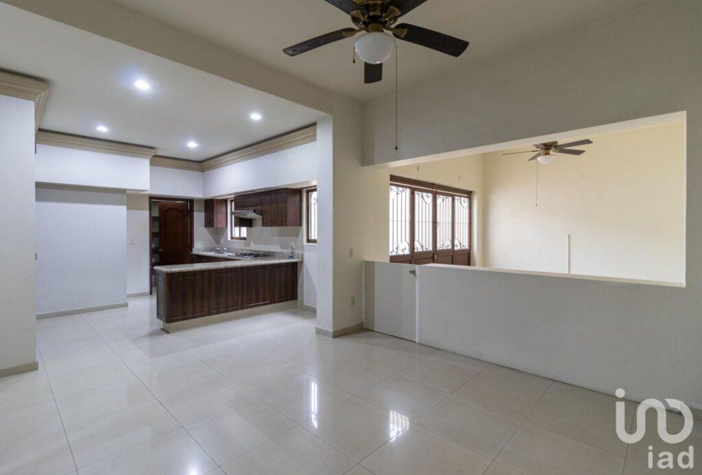 SE VENDE RESIDENCIA EN COLIMA, MEXICO