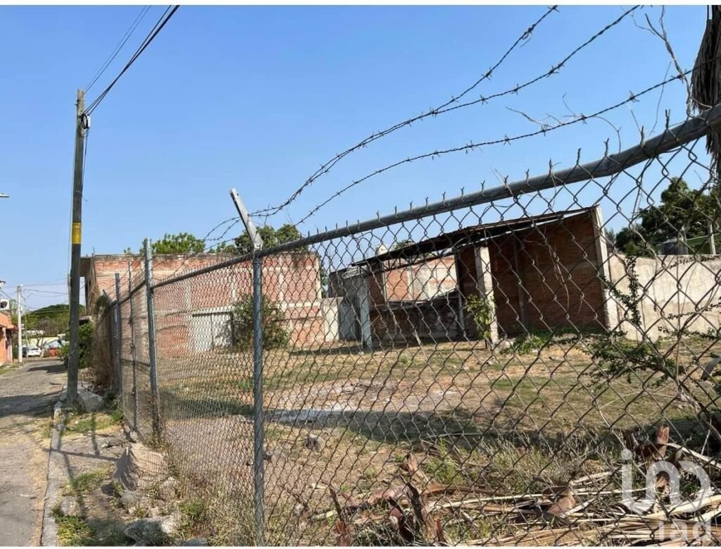 SE VENDE BODEGA EN COLIMA, MEXICO