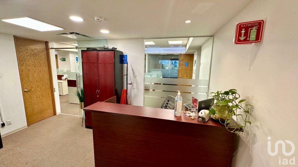 Oficina en renta, Avenida principal en Polanco