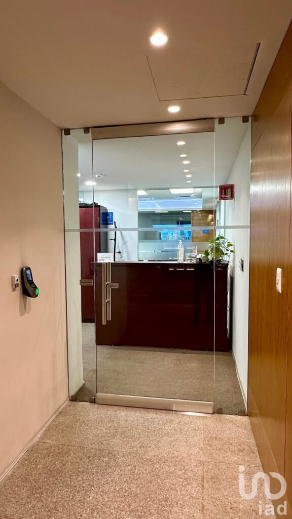 Oficina en renta, Avenida principal en Polanco