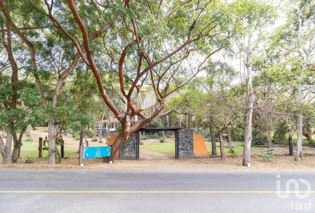 SE VENDE COMPLEJO DE CABAÑAS EN COLIMA, MEXICO