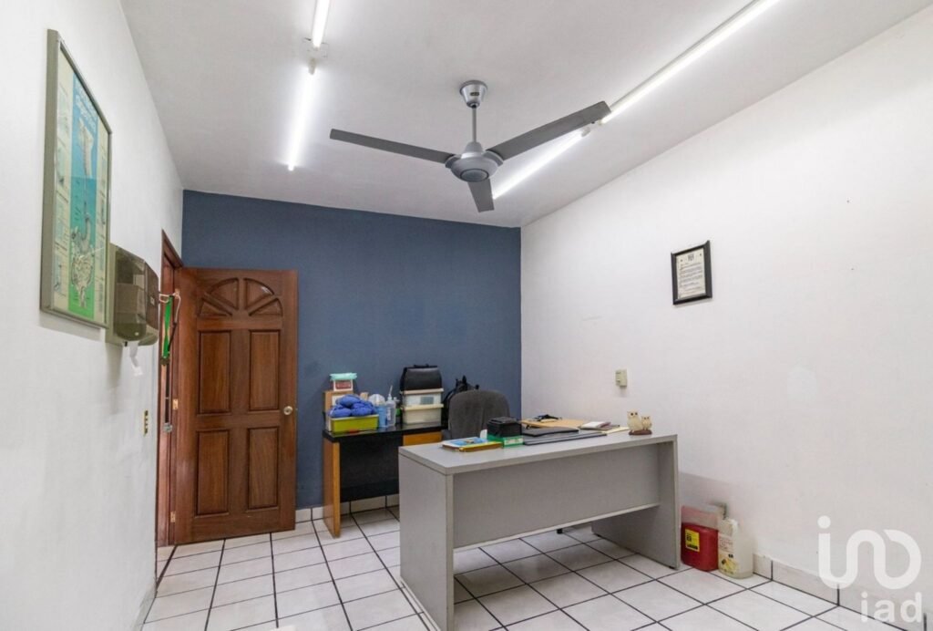 SE VENDE LOCAL COMERCIAL EN TECOMAN, COLIMA, MEXICO